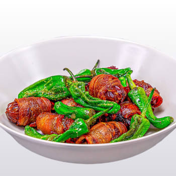 Dadler, bacon og chili