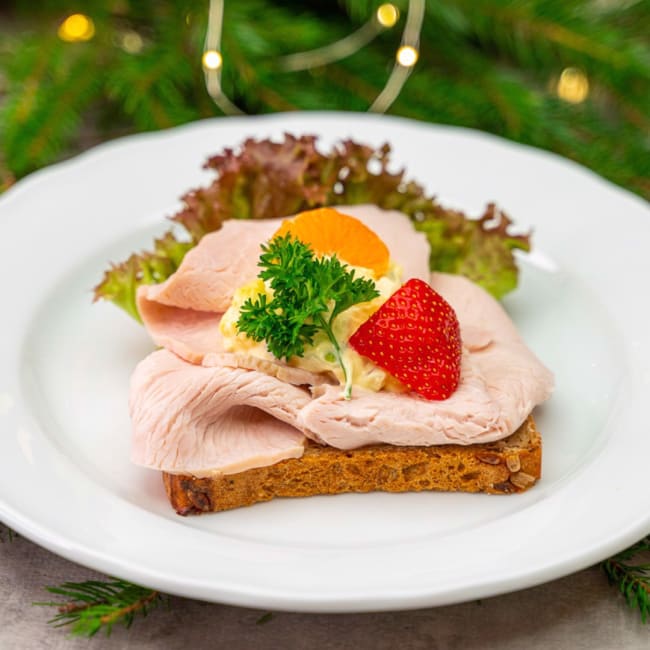 Julesmørbrød med kalkunbryst