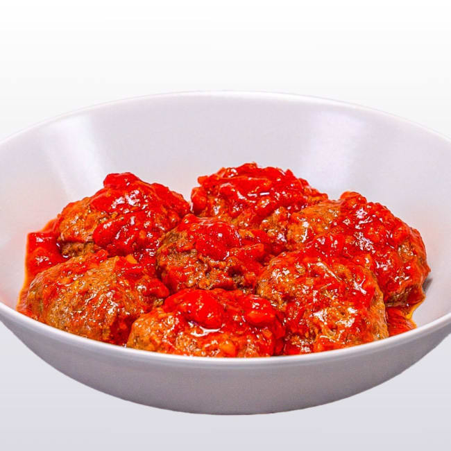 Albondigas med tomatsaus