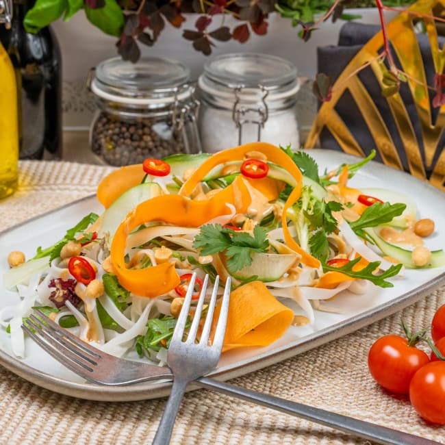 Nudelsalat med grønnsaker