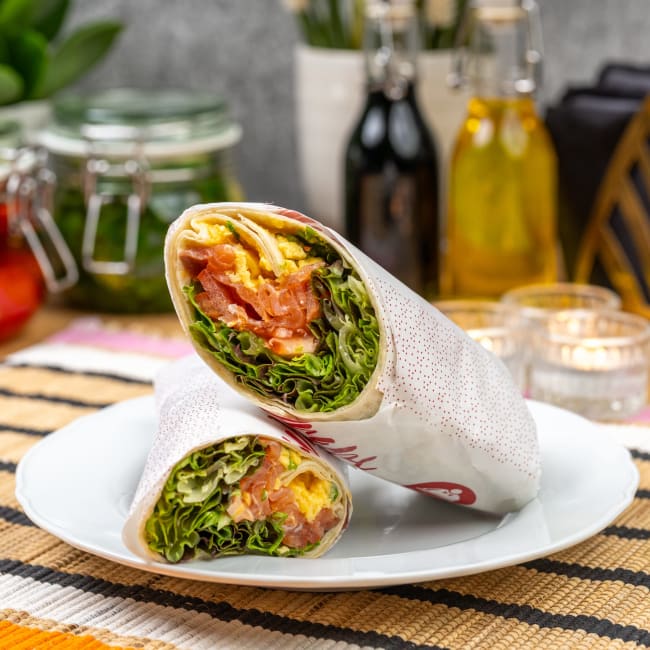 Wrap med laks og eggerøre