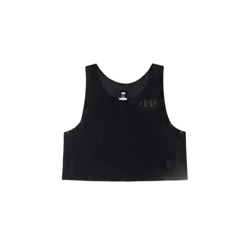 front view of the ciele athletics lightweight, race ready and performance driven Singlet for womens named RDCRPSinglet in shadowsphinx color