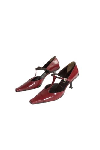 Prada SS 2000 red leather kitten heels
