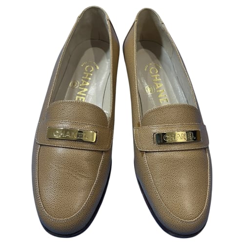 CHANEL Brown Grained Leather Loafers