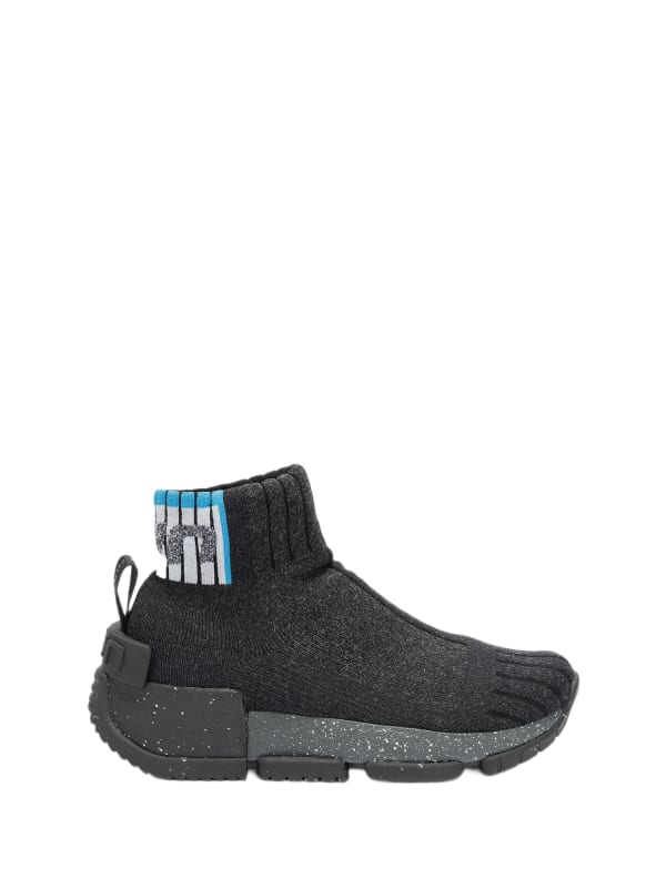UYN x Urquiola Urban Black