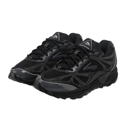 Cascadia 1 in Black/Chameleon by Windthrow