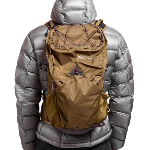 Gilling Backpack 26L in Olive by Windthrow