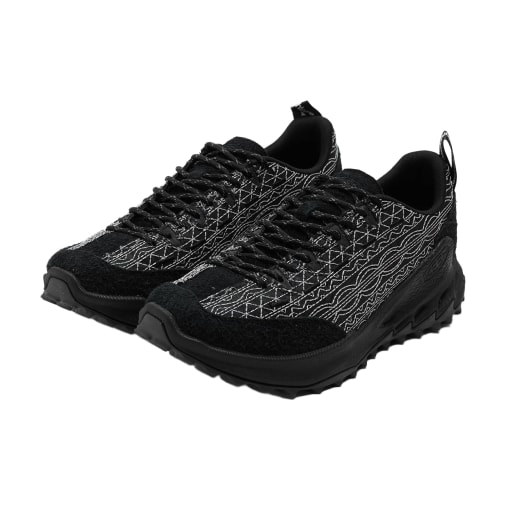 Jasper Zionic 18 East in Black/Black by Windthrow