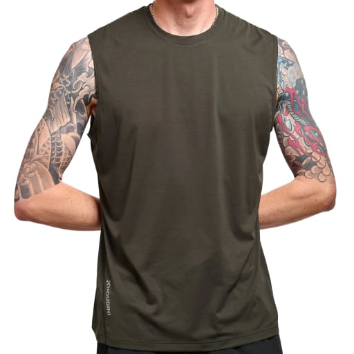M's Pace Air Tank in Green Illusion by Windthrow