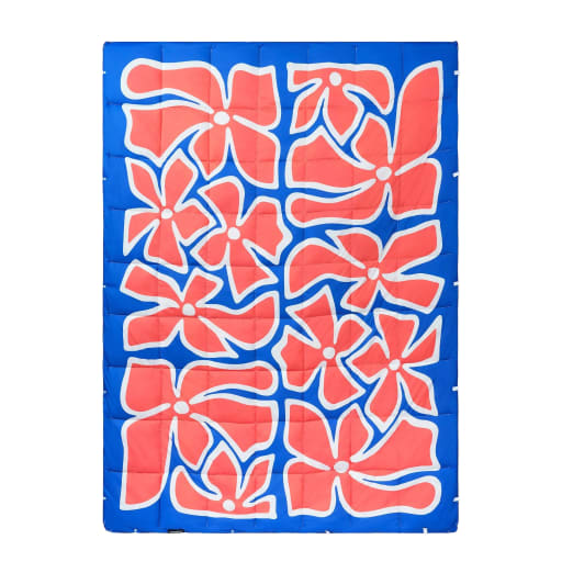 Graphene Puffer Blanket: Wild Flowers Stellar Blue Red by Nomadix