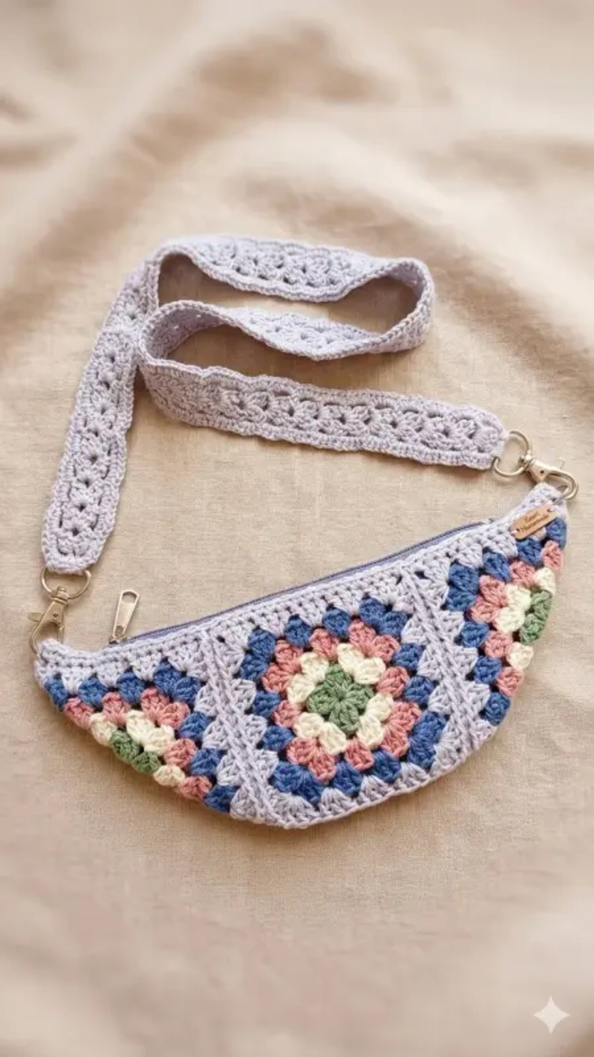 fenny pack — image 3