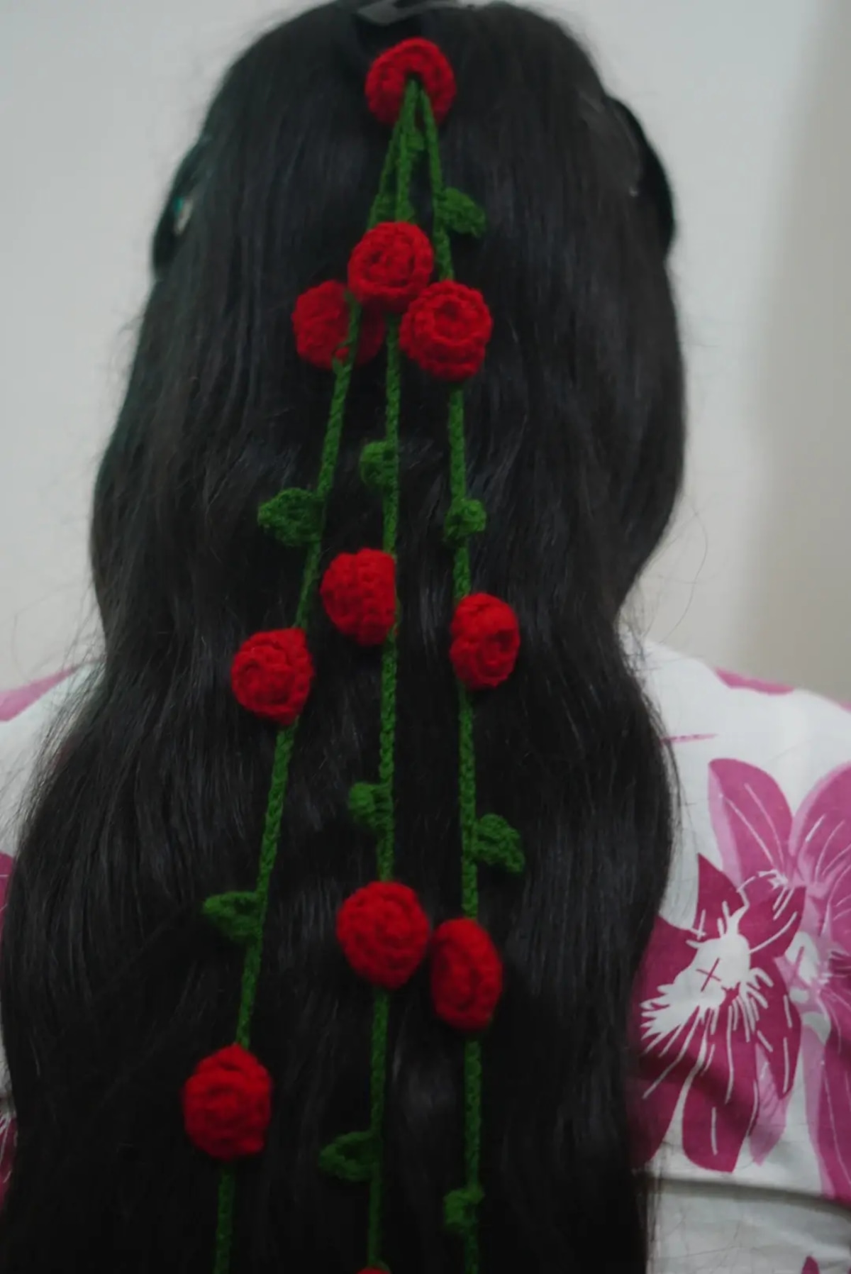 Red rose  Parandi  — image 3