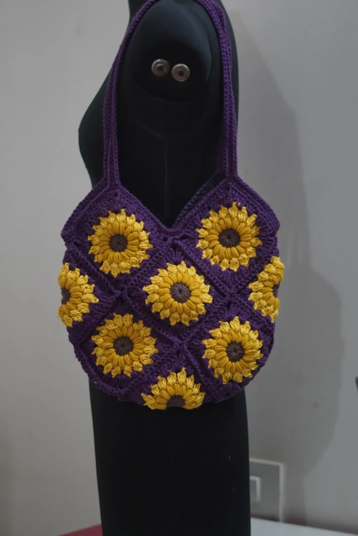 Sunflower Handbag — image 4