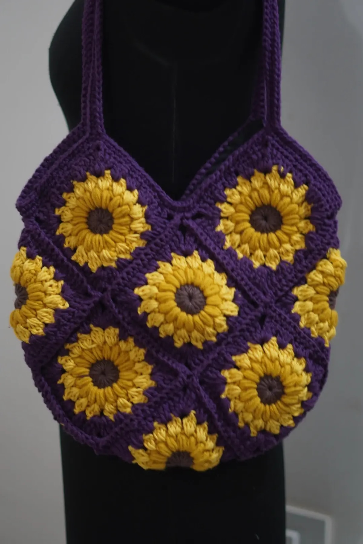 Sunflower Handbag — image 1