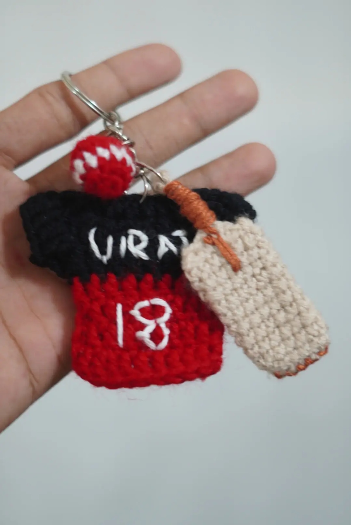 IPL keychains  — image 2
