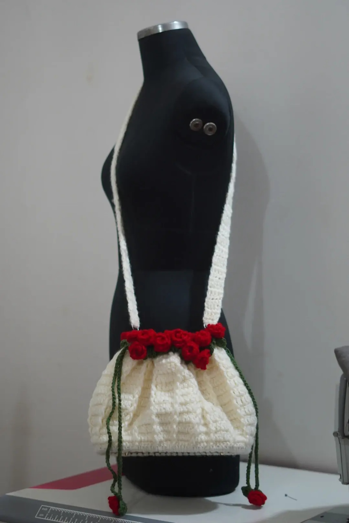 Rose potli bag  — image 5