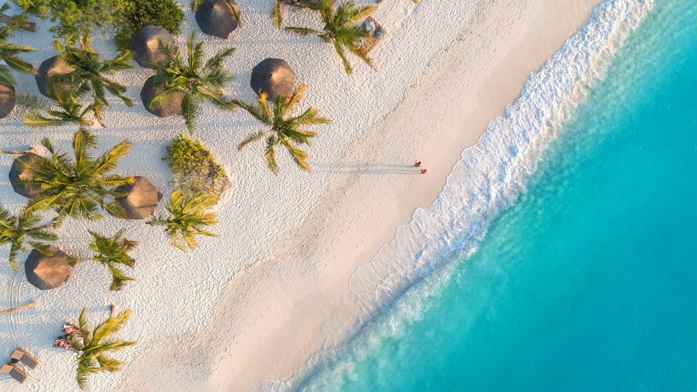 https://res.cloudinary.com/maximumimpactbooking/image/upload/v1759770003/booking/jwgjphndmaqpisitqoq5.jpg