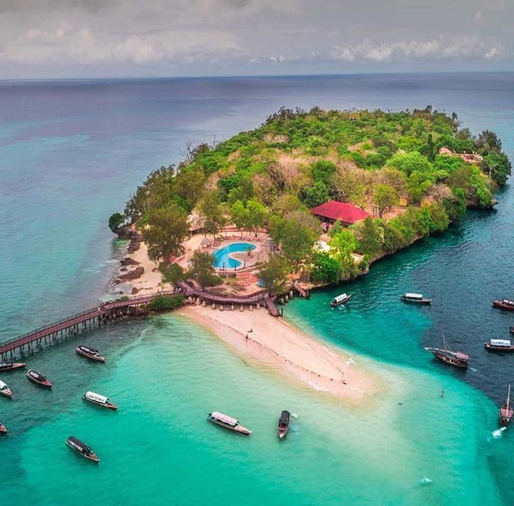 https://res.cloudinary.com/maximumimpactbooking/image/upload/v1759770004/booking/fs3jej9oca2s8kt6hnhf.jpg