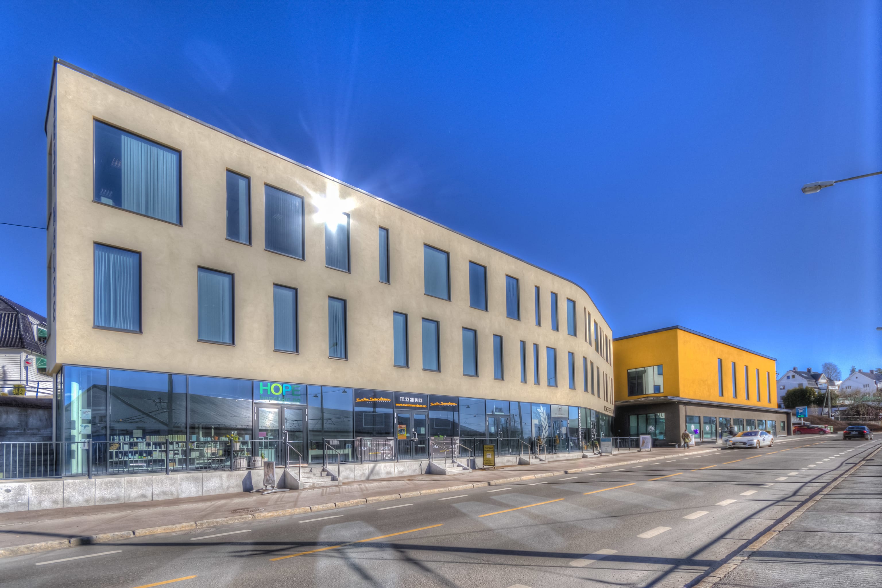 Kongsveien 104 fasade forsiden dagtid fra gate
