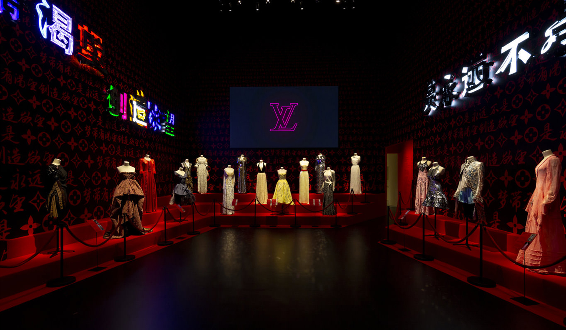 Louis Vuitton - Volez, Voguez, Voyagez Exhibition - Shanghai -  Exhibitions - Brand Exhibitions - Fashion - Culture & Institutions - La  Mode en Images