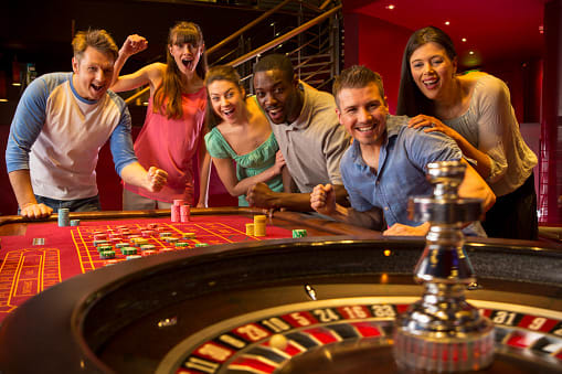 online casino and land casino