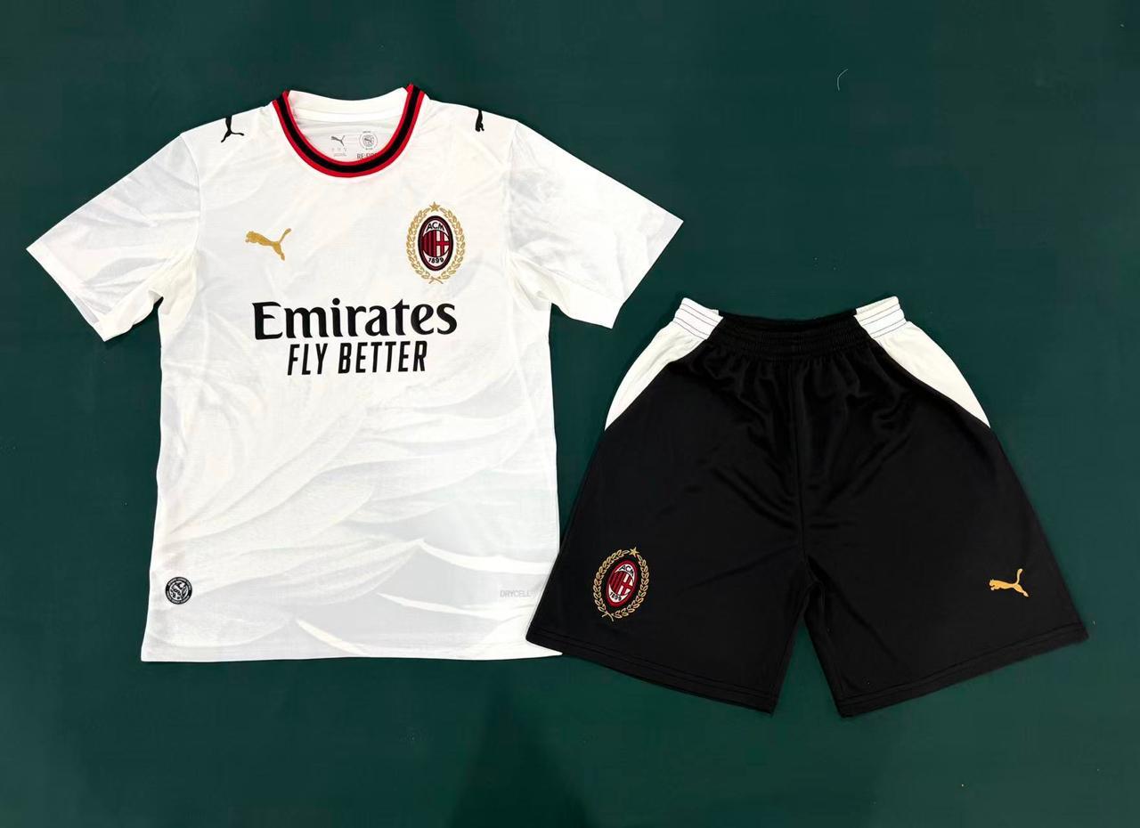 AC Milan Away kit