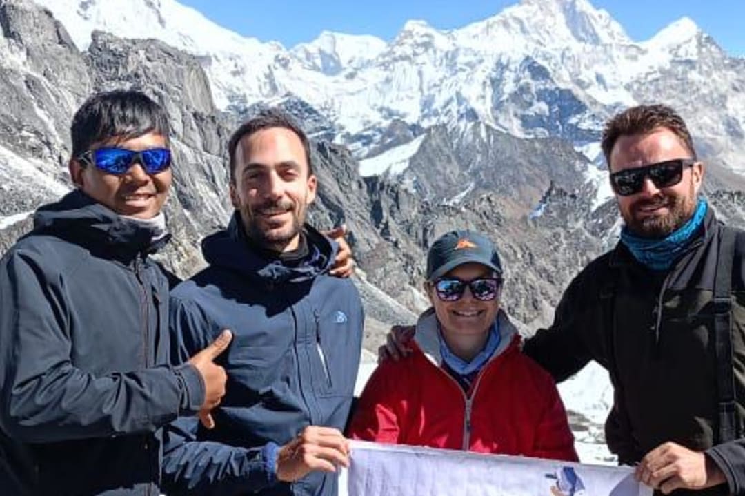 Everest Base Camp + Gokyo Lakes Trek: 17 Days, max elevation 5,644 m