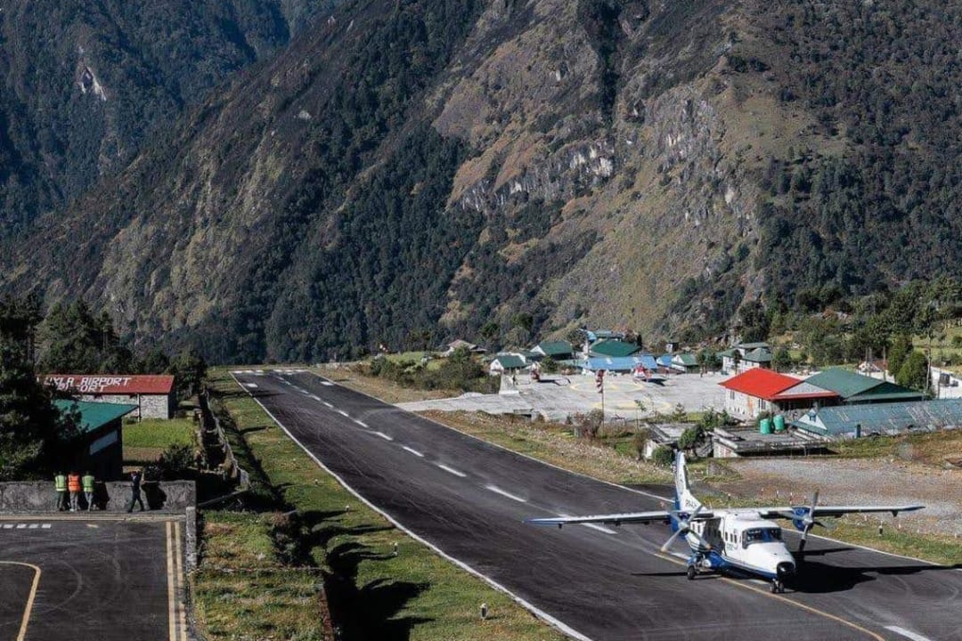 Everest Base Camp Helicopter Tour: 1 Day from Kathmandu: trail photo