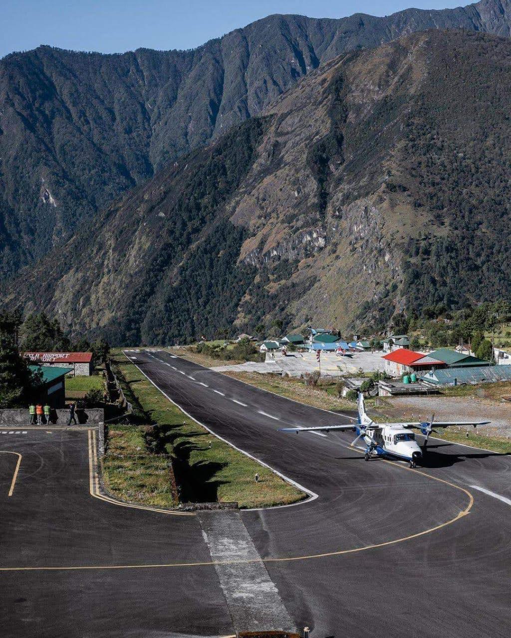 Lukla Flight Guide: Schedules, Delays & Ramechhap