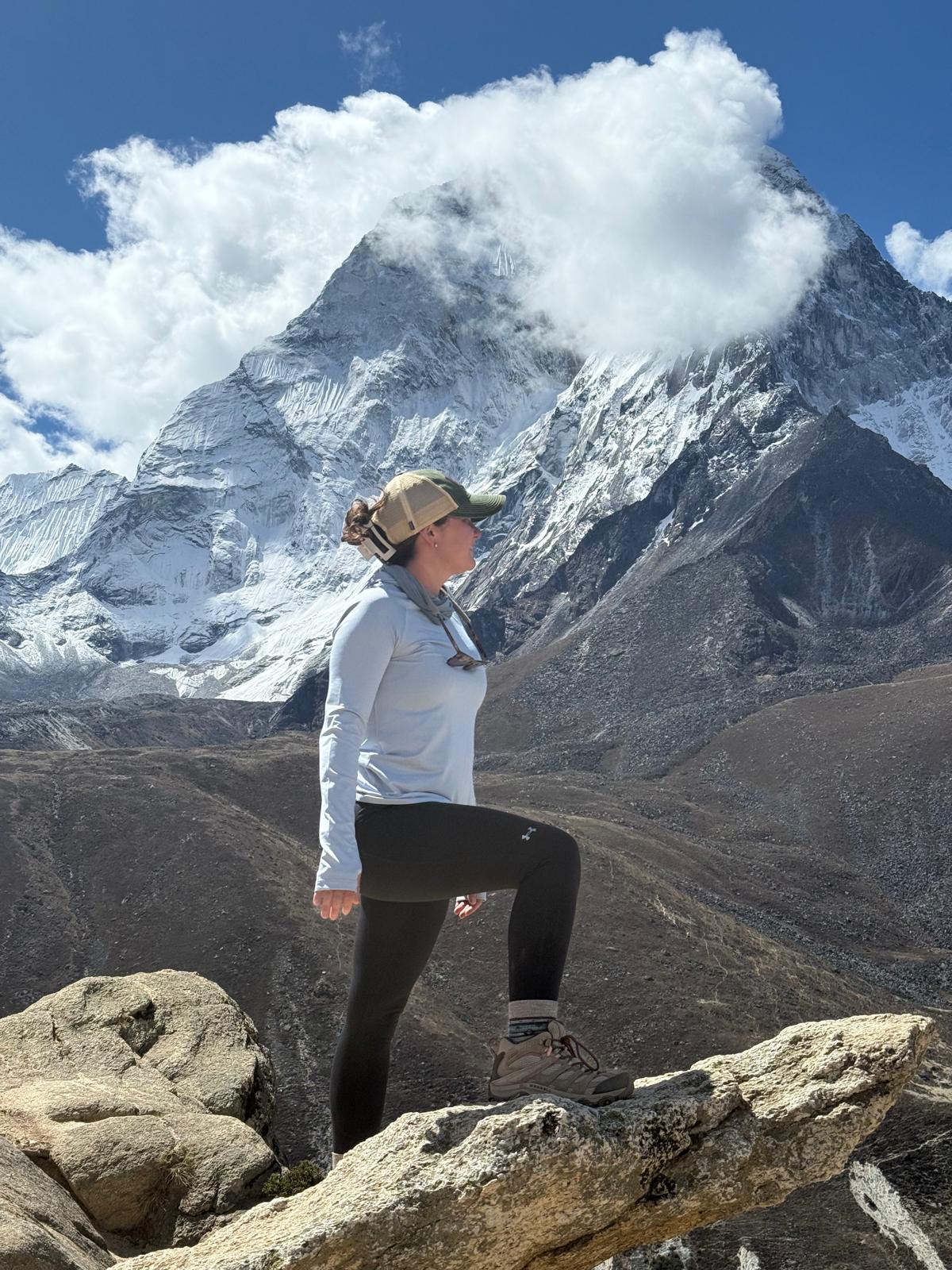 Solo Female Trekker's Guide to Everest Base Camp: Safety and Logistics
