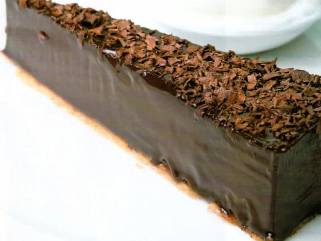 Τούρτα σοκολάτας - Τούρτες-Πάστες recipe