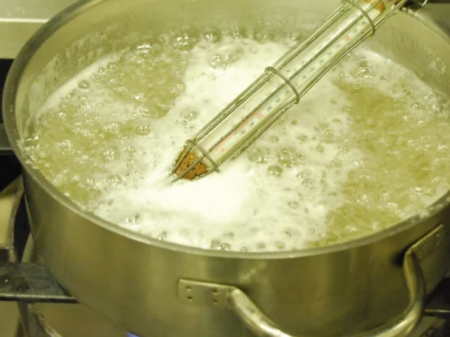 Γαλακτομπούρεκο σε ρολό recipe