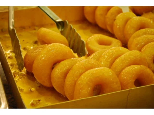 Λουκουμαδάκια - Finger... Dessert! recipe