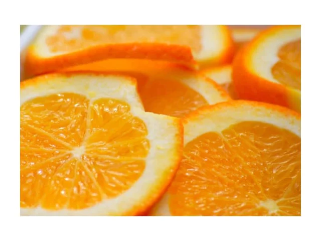 Σταφιδόψωμο με γλάσο πορτοκάλι recipe