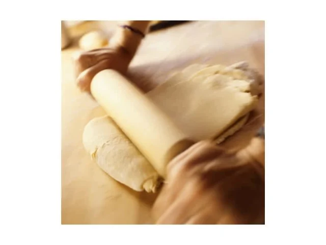 Μαλακές πιτούλες κανέλας recipe