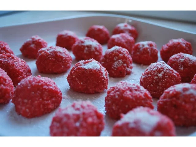 Μπουκιές από αμυγδαλόπαστα (marzipan) recipe