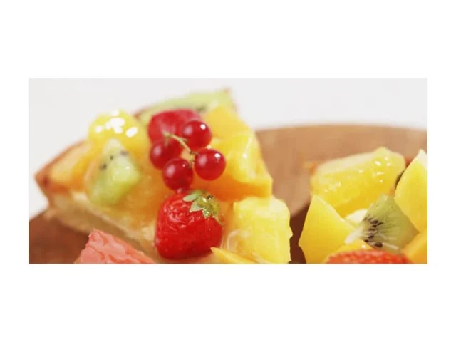 τάρτα με διάφορα φρέσκα φρούτα recipe