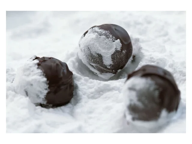 σοκολατάκια με κονιάκ και μαρασκίνο (βασική συνταγή) recipe