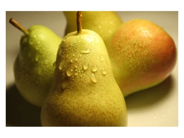 αχλάδια κομπόστα recipe