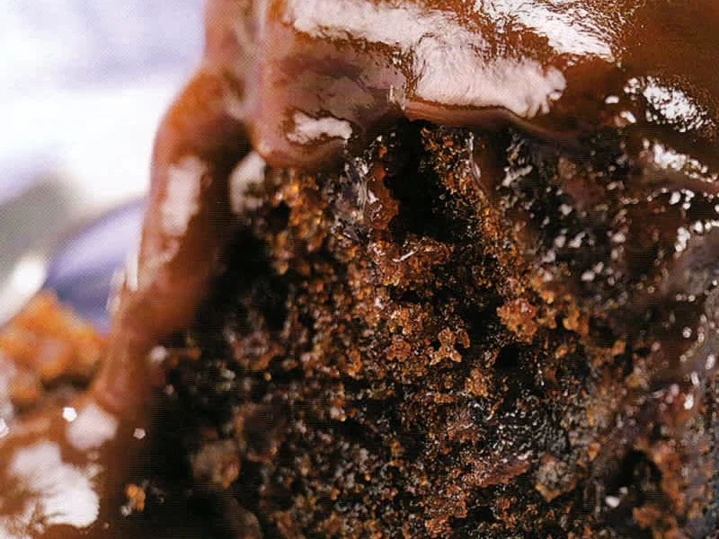 Κέικ σοκολάτας με σως καραμέλας