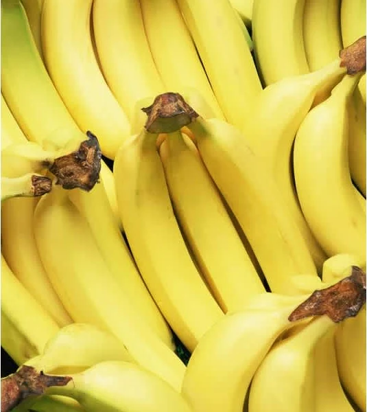 Cheesecake μπανάνας με σως καραμέλας και καρύδια