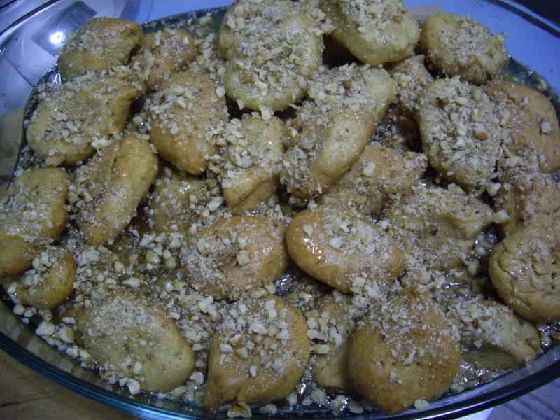 Γεμιστά Μελομακάρονα