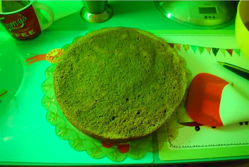 Σοκολατένιο παντεσπάνι για τούρτες, κορμούς κλπ.