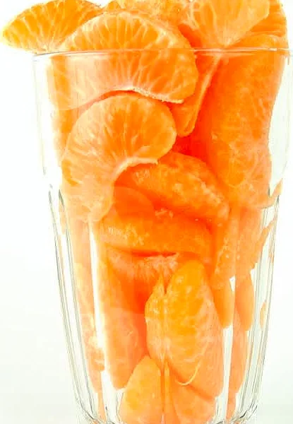 σοκολατένια, σφιχτή μους με μανταρίνι