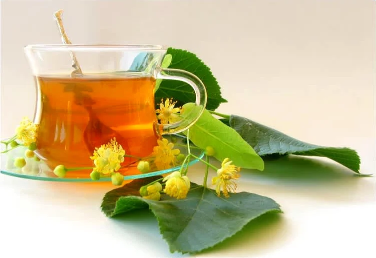 Τσάι με γάλα και πορτοκάλι 