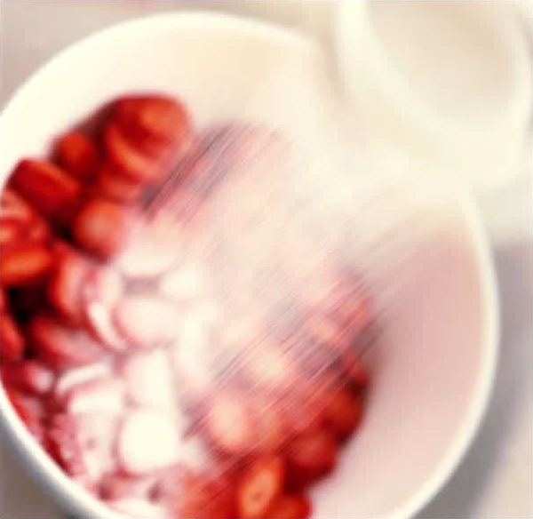 ζουμερή μαρμελάδα φράουλας