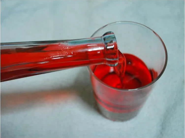 λικέρ βύσσινο ή κεράσι (σπιτικό)