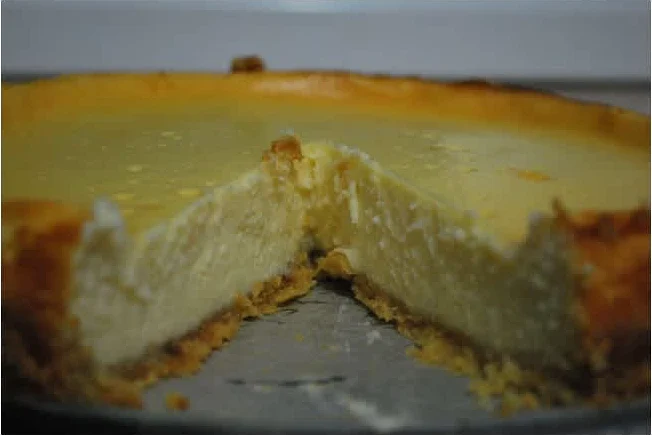κλασικό, ψημένο cheesecake (φουρνιστό βρουμμμ βρουμμμ!)