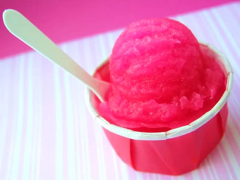 γρανίτα φράουλα