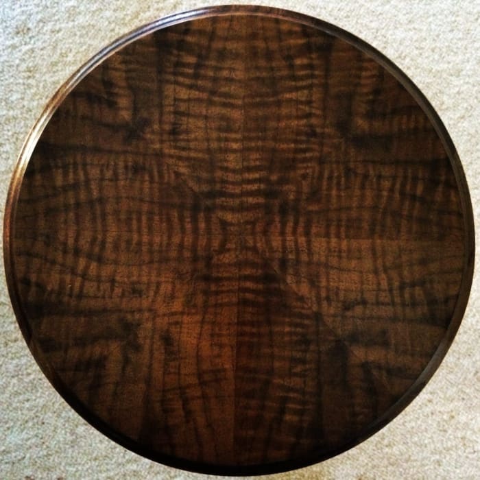 Circular Table Wood Grain